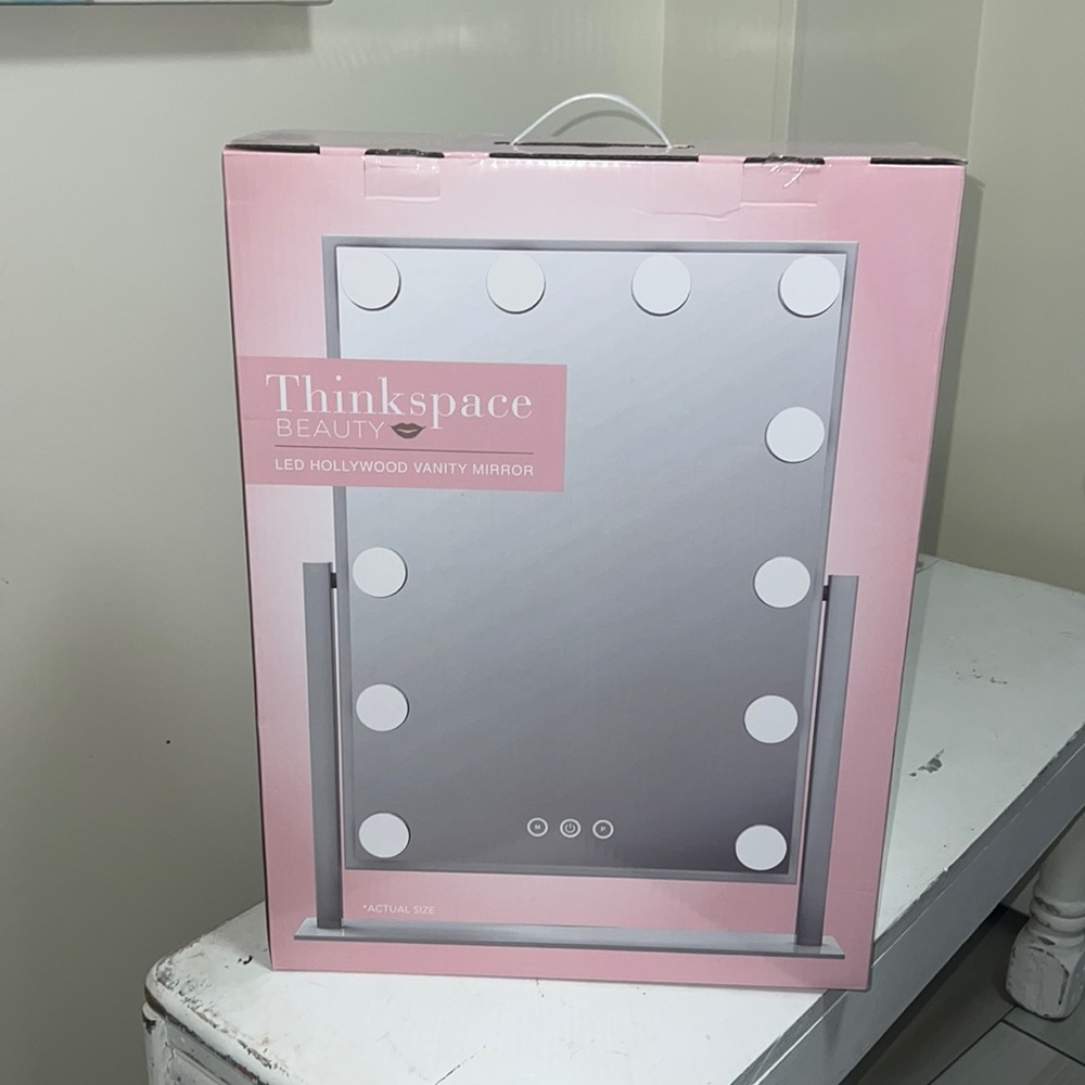 LED Hollywood Vanity Mirror